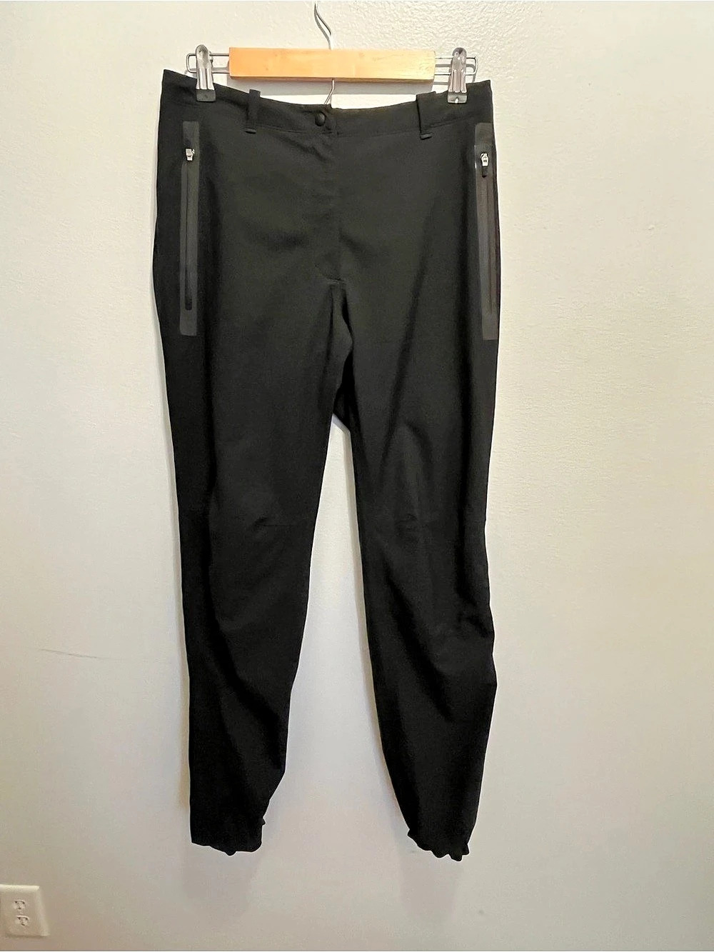 Nike HyperShield Black Athletic Pants Size Small Like New